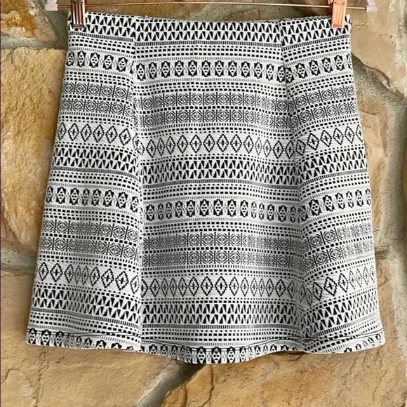 Garage Black and Cream Tribal Print Skater Skirt - Picture 1 of 6